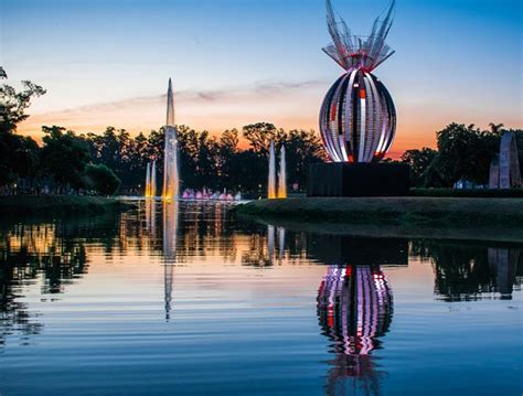  Parque Ibirapuera: En Oas av Kultur och Fritid mitt i Sao Paulos Hjärtat!