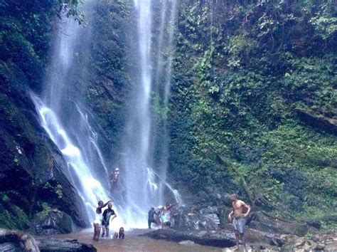 Erin Ijesha Waterfalls: Mystiska Naturliga Kaskadeförfall i Osun-Staten!